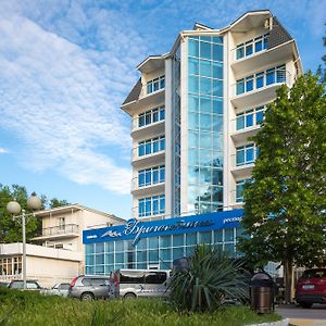 Brigantina Hotel Gelendzhik Exterior photo